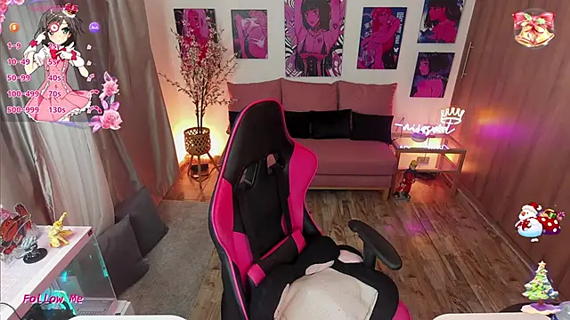 annieesweett online show from December 22, 5:46 pm