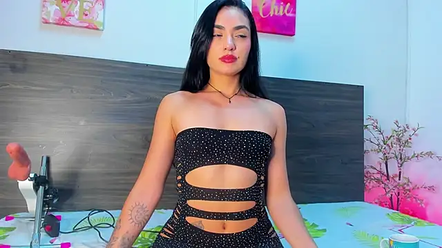 AnnieSofiia online show from November 12, 8:12 pm