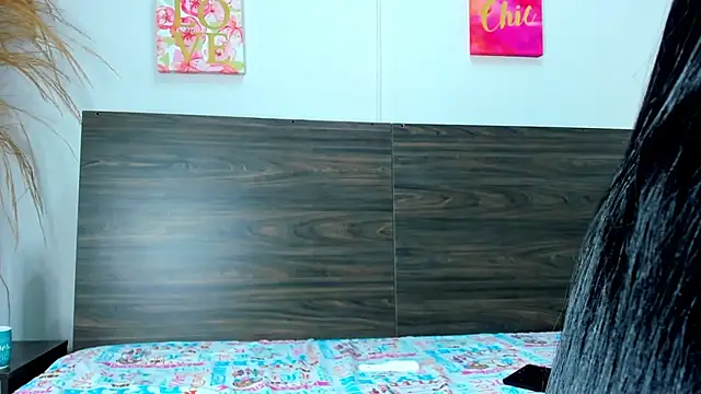 AnnieSofiia online show from October 18, 8:33 pm