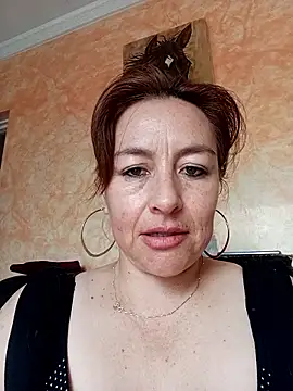 Snapshot of sussy_185 chatting on November 13, 4:00 pm sussy 185 online show from November 13, 4:00 pm