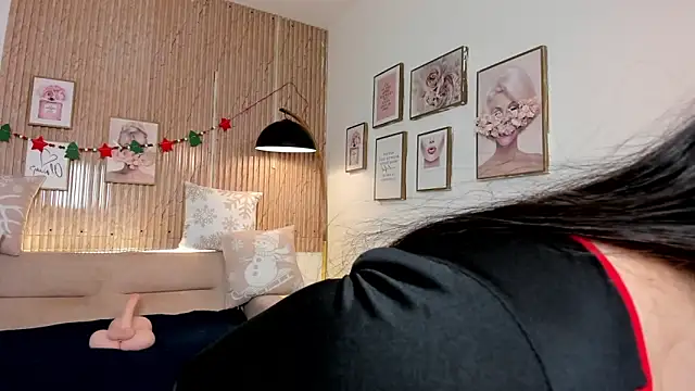 Eliz jane online show from December 22, 1:22 pm