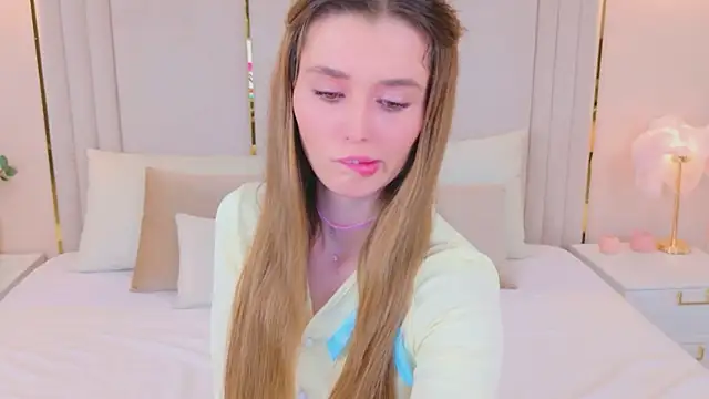 MarybethSnow online show from March 21, 5:06 pm