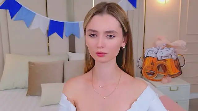 MarybethSnow online show from September 27, 5:08 pm