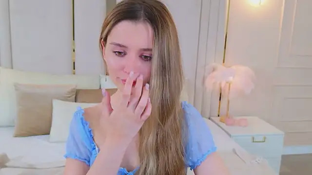 MarybethSnow online show from December 1, 5:14 pm