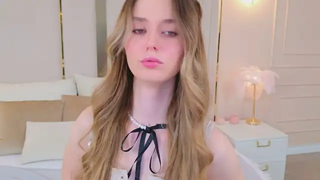 MarybethSnow online show from April 3, 5:19 pm