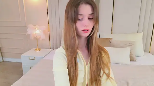 MarybethSnow online show from May 26, 5:11 pm