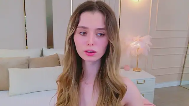 MarybethSnow online show from April 16, 9:39 pm