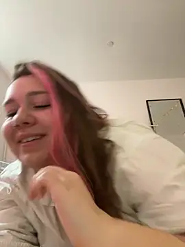 SuzieMurray online show from October 5, 10:17 am