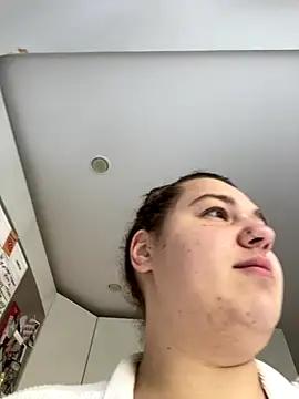 SuzieMurray online show from September 12, 9:53 am