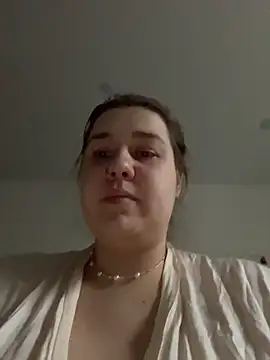 SuzieMurray online show from November 11, 12:22 pm