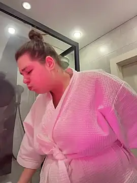 SuzieMurray online show from March 11, 8:30 am