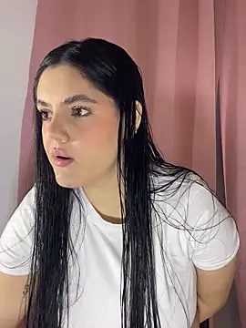 kimberlyhills1 online show from March 6, 8:04 pm