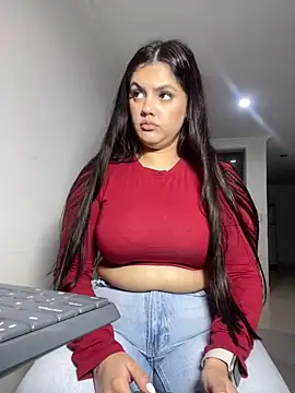 kimberlyhills1 online show from March 17, 3:47 am