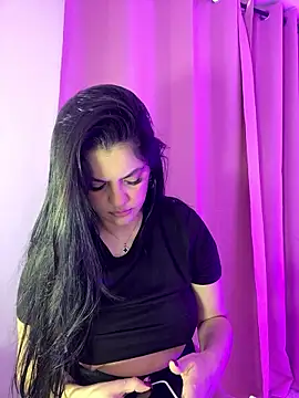 Snapshot of kimberlyhills1 chatting on January 6, 5:06 pm kimberlyhills1 online show from January 6, 5:06 pm