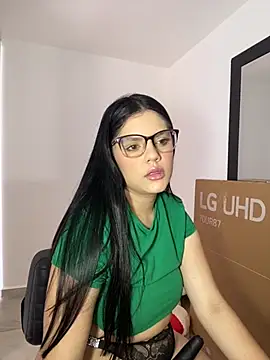 Snapshot of kimberlyhills1 chatting on November 22, 8:18 pm kimberlyhills1 online show from November 22, 8:18 pm