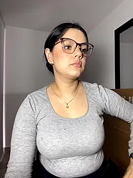 Snapshot of kimberlyhills1 chatting on November 4, 7:50 pm kimberlyhills1 online show from November 4, 7:50 pm