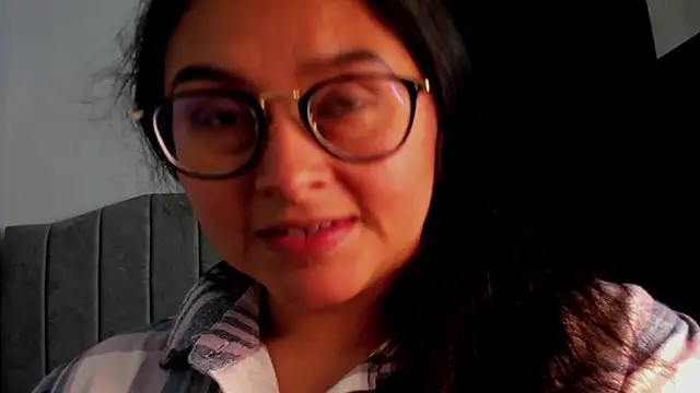 Snapshot of lorymoon chatting on January 7, 10:30 pm lorymoon online show from January 7, 10:30 pm