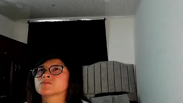 Snapshot of lorymoon chatting on January 16, 7:10 pm lorymoon online show from January 16, 7:10 pm