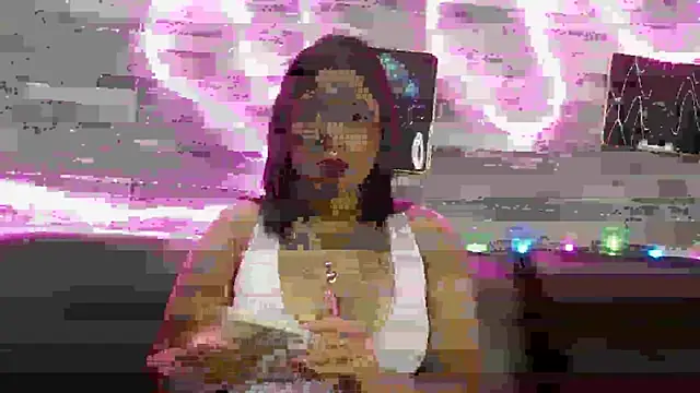 Snapshot of Laurentdupont04 chatting on March 23, 10:59 am Laurentdupont04 online show from March 23, 10:59 am