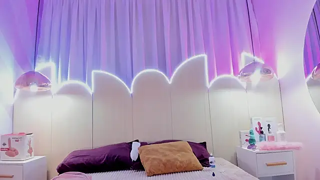 Laurentdupont04 online show from October 6, 3:08 am