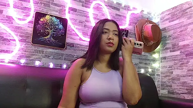 Snapshot of Laurentdupont04 chatting on March 30, 11:11 am Laurentdupont04 online show from March 30, 11:11 am