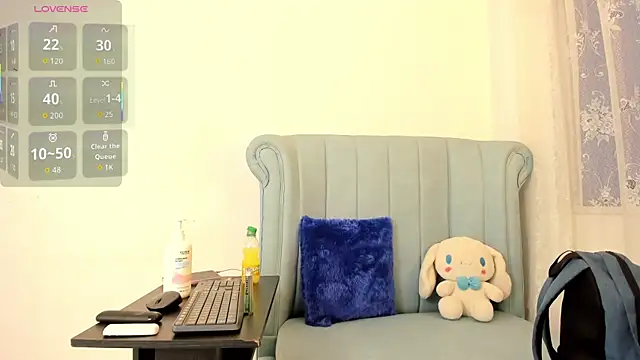 AlexaFoxy18 online show from November 28, 7:52 am