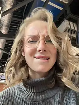 CaseyStar online show from February 3, 12:36 pm