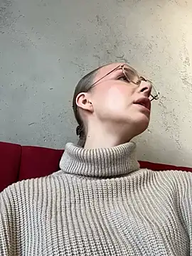 CaseyStar online show from January 24, 9:39 am