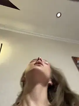 CaseyStar online show from February 6, 5:40 pm