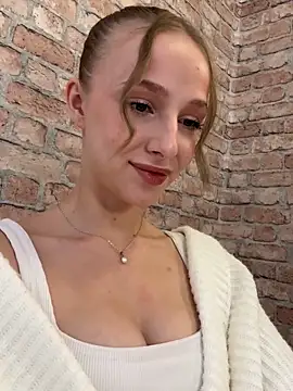 CaseyStar online show from November 30, 1:12 pm