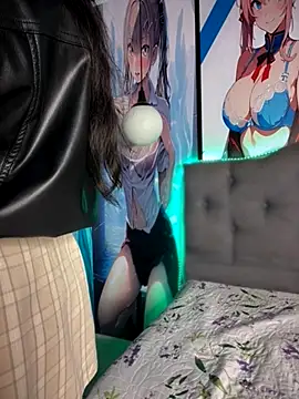 Snapshot of Im_Little chatting on November 5, 3:20 am Im Little online show from November 5, 3:20 am