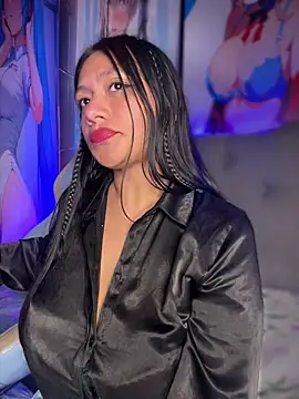 Im Little online show from January 10, 2:40 am