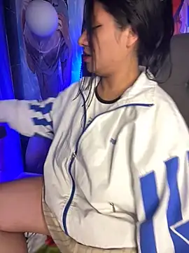 Im Little online show from October 21, 3:39 am