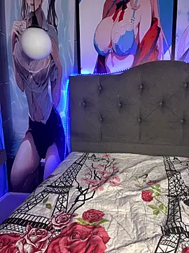 Snapshot of Im_Little chatting on November 14, 3:43 am Im Little online show from November 14, 3:43 am