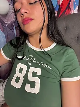 Im Little online show from March 2, 5:08 am