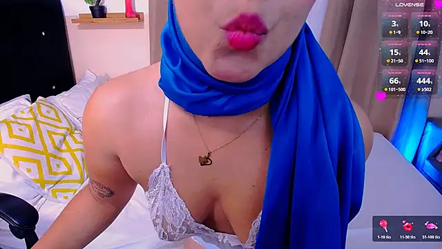 Kendra Kait online show from May 29, 11:38 am