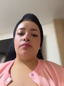 Tatiana O online show from May 21, 1:08 pm