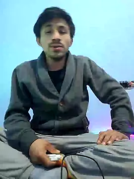 charlesss19 online show from February 24, 7:55 am