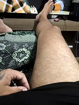 FABINHOSEOAU online show from October 28, 2:01 am