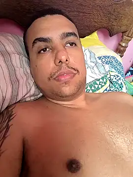 FABINHOSEOAU online show from December 30, 4:07 pm