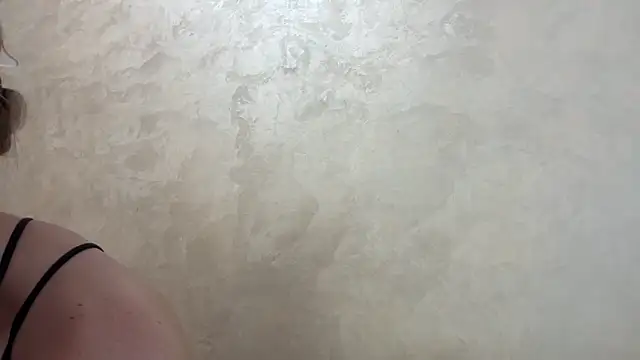 CaitlinaJayne23 online show from March 13, 4:50 am