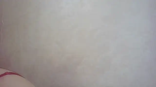 Snapshot of CaitlinaJayne23 chatting on October 29, 8:13 am CaitlinaJayne23 online show from October 29, 8:13 am