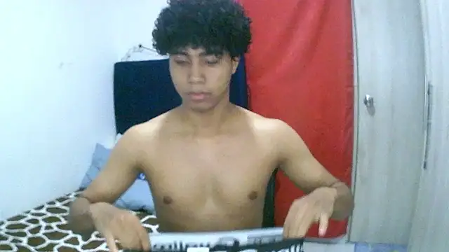 sexy diamante  online show from January 16, 12:58 am