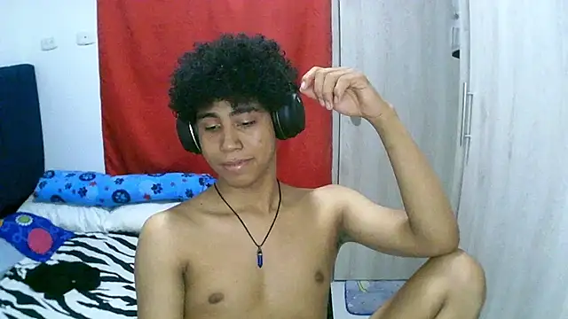 sexy diamante  online show from January 10, 4:19 am