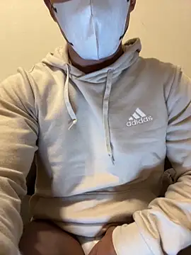 Snapshot of shouhei0123 chatting on January 15, 9:35 am shouhei0123 online show from January 15, 9:35 am