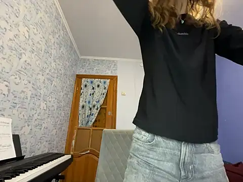 Eva Angel3 online show from April 11, 4:10 pm