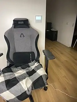 brazilianbbinuk online show from February 11, 12:10 am