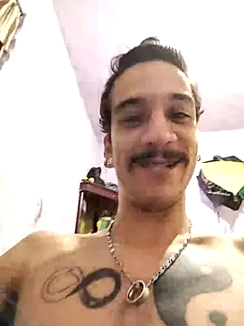 gatobranco001 online show from March 5, 5:07 am