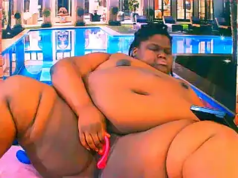 EbonyHotBuns online show from May 13, 6:42 am