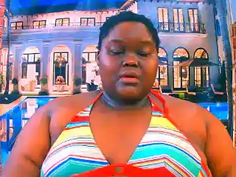 EbonyHotBuns online show from May 29, 6:14 pm